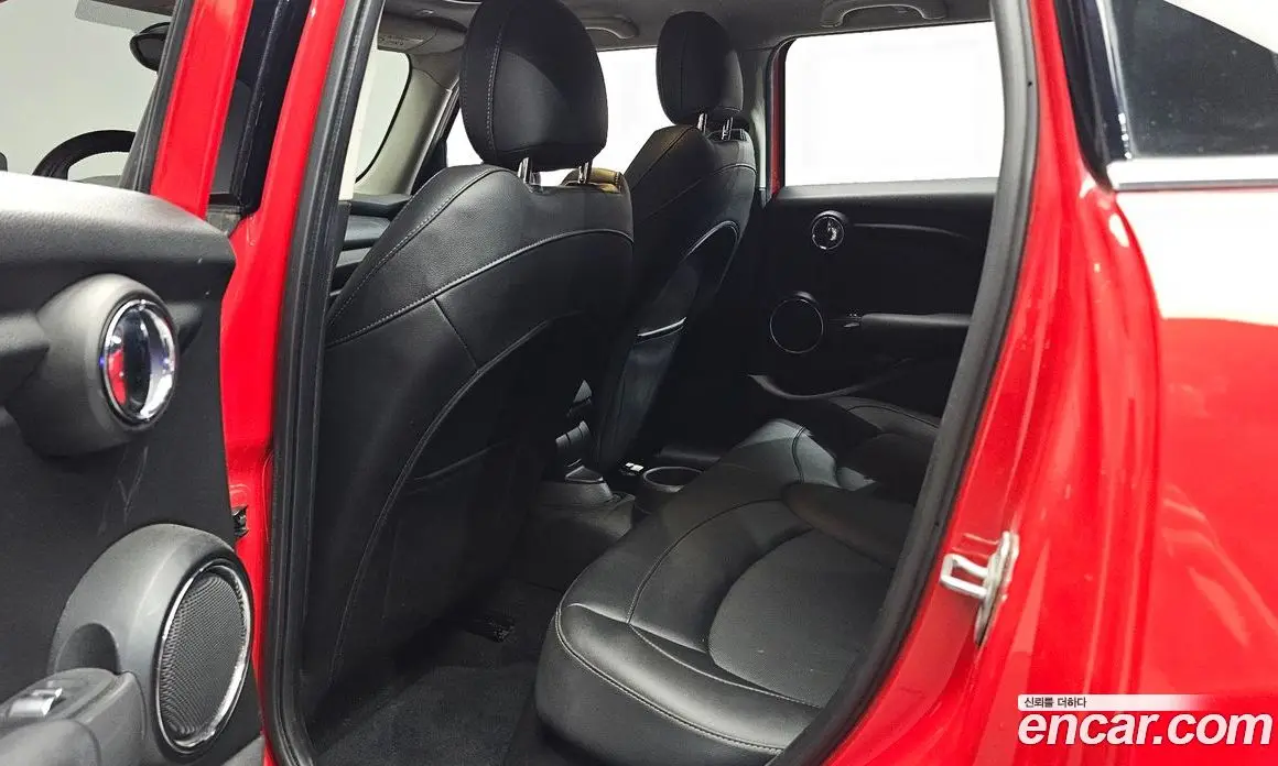 Mini Cooper 2020 1.5 автомат (гидро), фото 15