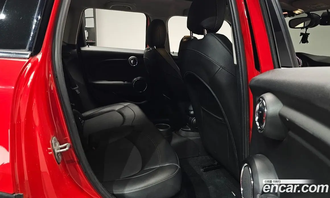 Mini Cooper 2020 1.5 автомат (гидро), фото 16