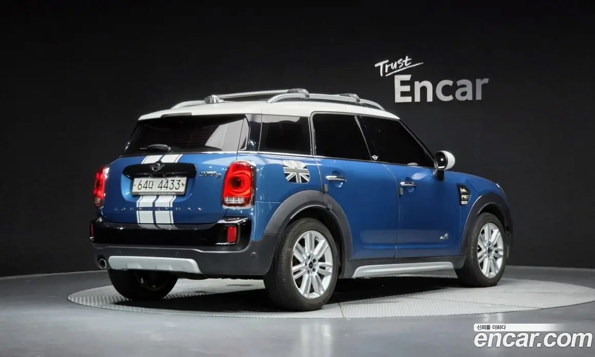Mini Countryman 2017 2.0 автомат (гидро), фото 2 Mini Countryman 2017 2.0 автомат (гидро), фото 2