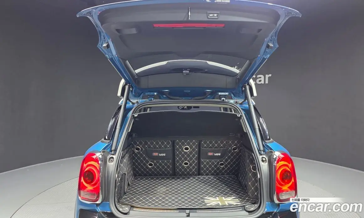 Mini Countryman 2017 2.0 автомат (гидро), фото 20 Mini Countryman 2017 2.0 автомат (гидро), фото 20
