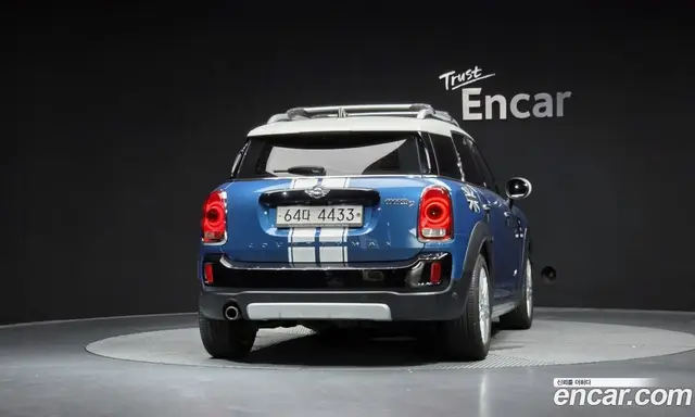 Mini Countryman 2017 2.0 автомат (гидро), миниатюра 4 Mini Countryman 2017 2.0 автомат (гидро), миниатюра 4