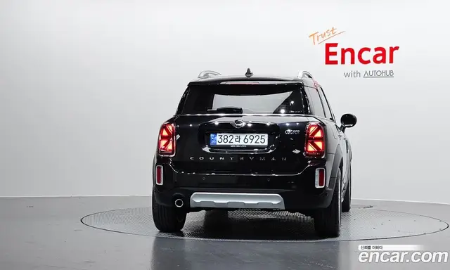 Mini Countryman 2023 1.5 автомат (гидро), миниатюра 3 Mini Countryman 2023 1.5 автомат (гидро), миниатюра 3