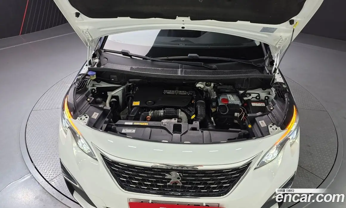 Peugeot 3008 2018 1.6 автомат (гидро), фото 6
