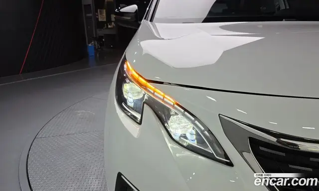 Peugeot 3008 2018 1.6 автомат (гидро), миниатюра 8