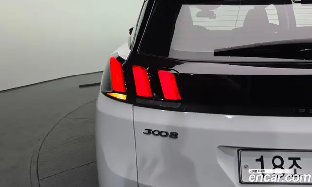Peugeot 3008 2018 1.6 автомат (гидро), миниатюра 9