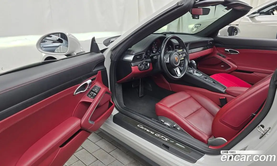 Porsche 911 2018 3.0 автомат (гидро), фото 13 Porsche 911 2018 3.0 автомат (гидро), фото 13