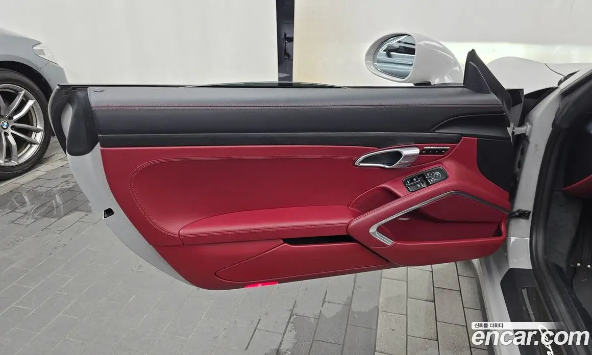 Porsche 911 2018 3.0 автомат (гидро), фото 14 Porsche 911 2018 3.0 автомат (гидро), фото 14