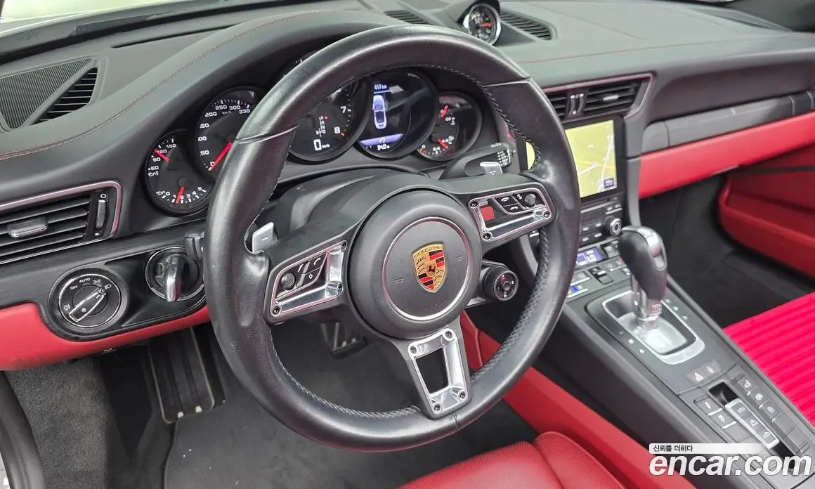 Porsche 911 2018 3.0 автомат (гидро), фото 18 Porsche 911 2018 3.0 автомат (гидро), фото 18