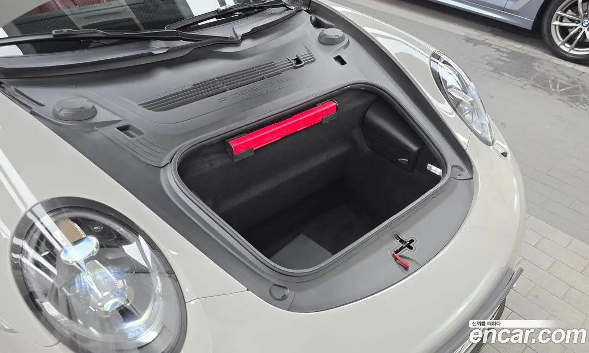 Porsche 911 2018 3.0 автомат (гидро), фото 6 Porsche 911 2018 3.0 автомат (гидро), фото 6