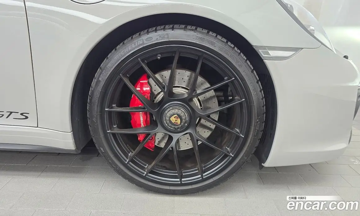 Porsche 911 2018 3.0 автомат (гидро), фото 7 Porsche 911 2018 3.0 автомат (гидро), фото 7