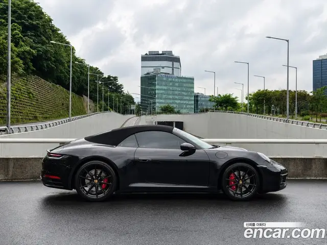 Porsche 911 2021 3.0 автомат (гидро), миниатюра 4 Porsche 911 2021 3.0 автомат (гидро), миниатюра 4
