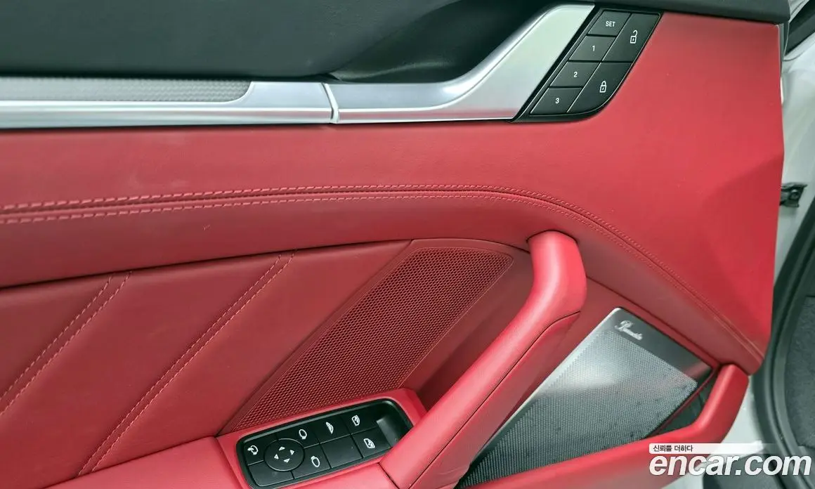 Porsche 911 2024 3.7 автомат (гидро), фото 14 Porsche 911 2024 3.7 автомат (гидро), фото 14