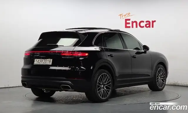 Porsche Cayenne 2019 3.0 автомат (гидро), миниатюра 2 Porsche Cayenne 2019 3.0 автомат (гидро), миниатюра 2