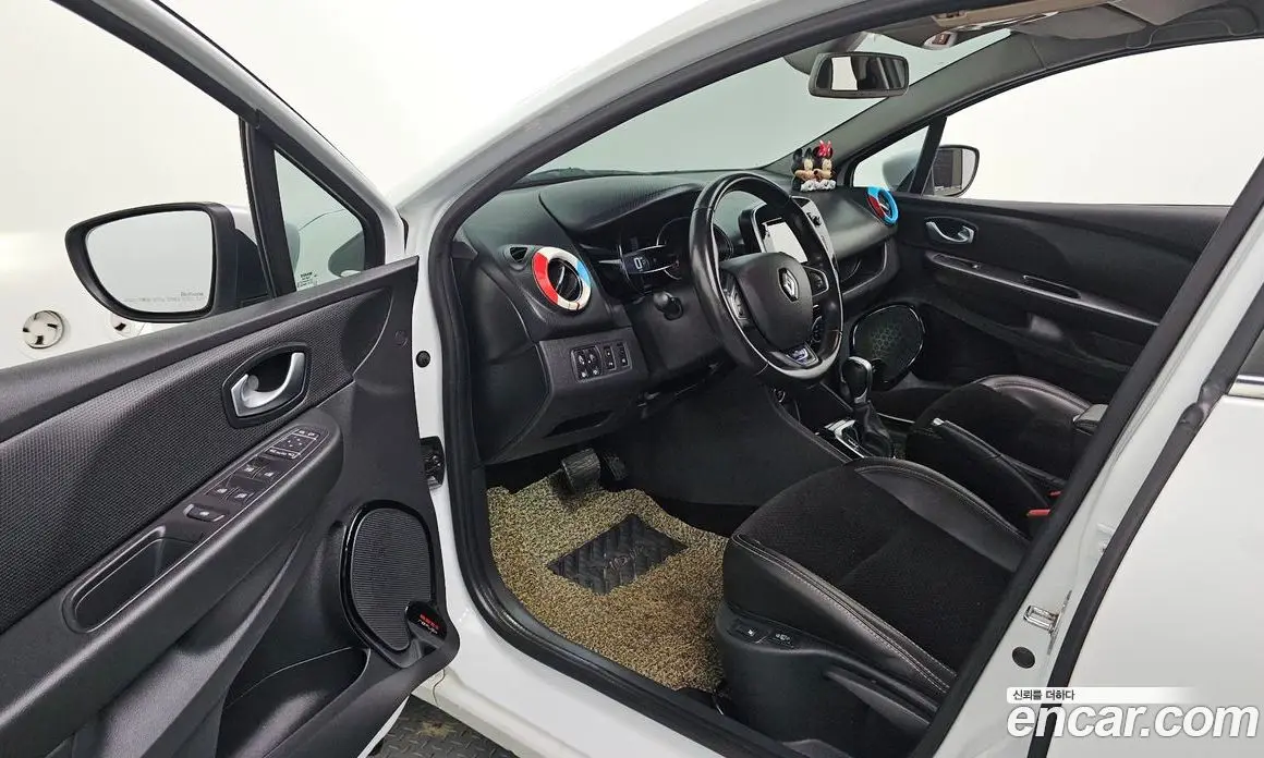 Renault (Samsung) Cilo 2019 1.5 автомат (гидро), фото 13 Renault (Samsung) Cilo 2019 1.5 автомат (гидро), фото 13