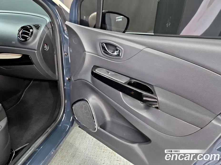 Renault (Samsung) QM3 2016 1.5 автомат (гидро), фото 17