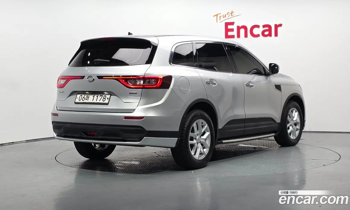 Renault (Samsung) QM6 2017 2.0 автомат (гидро), фото 2 Renault (Samsung) QM6 2017 2.0 автомат (гидро), фото 2