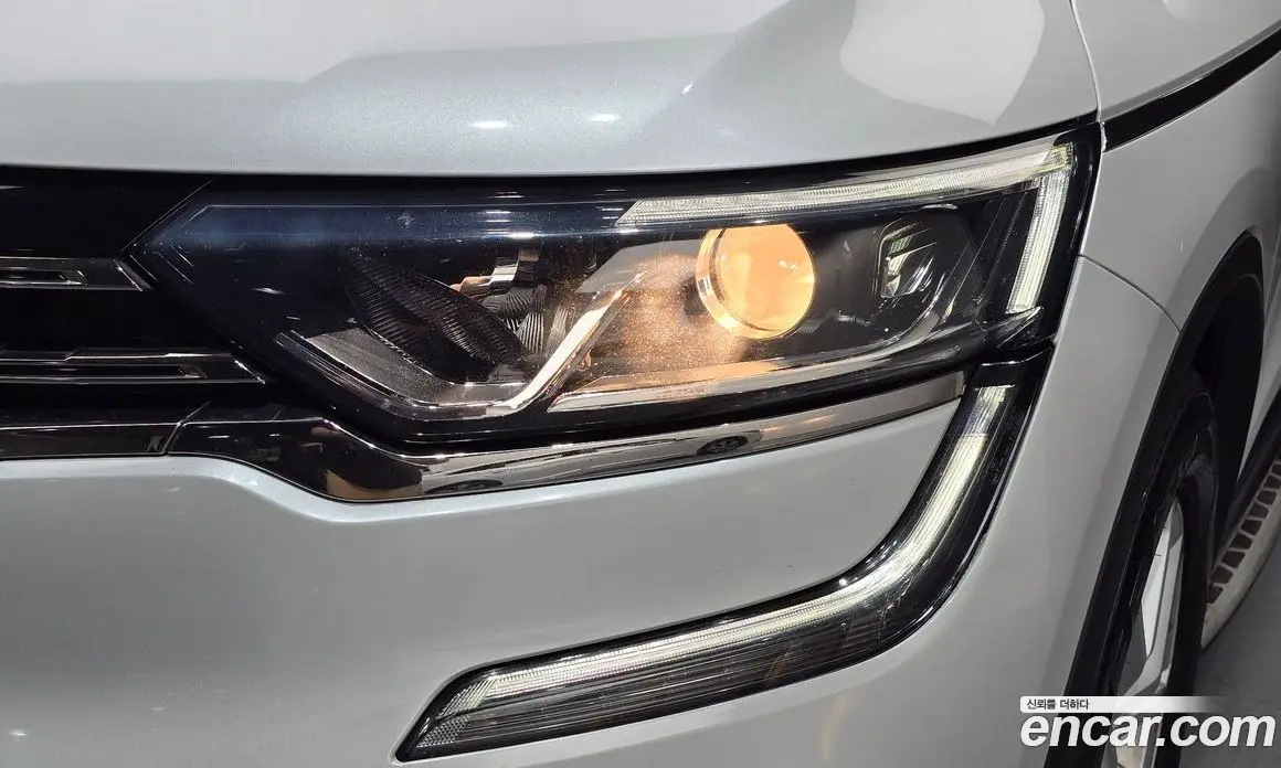 Renault (Samsung) QM6 2017 2.0 автомат (гидро), фото 8 Renault (Samsung) QM6 2017 2.0 автомат (гидро), фото 8