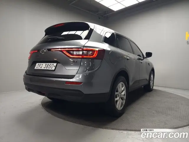 Renault (Samsung) QM6 2018 2.0 автомат (гидро), миниатюра 5 Renault (Samsung) QM6 2018 2.0 автомат (гидро), миниатюра 5