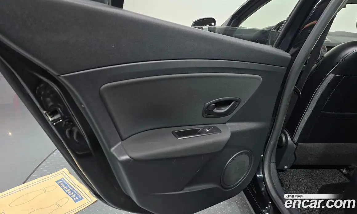 Renault (Samsung) SM3 2013 1.6 автомат (гидро), фото 14 Renault (Samsung) SM3 2013 1.6 автомат (гидро), фото 14