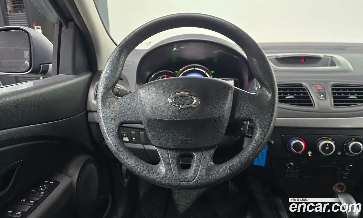 Renault (Samsung) SM3 2013 1.6 автомат (гидро), фото 17 Renault (Samsung) SM3 2013 1.6 автомат (гидро), фото 17