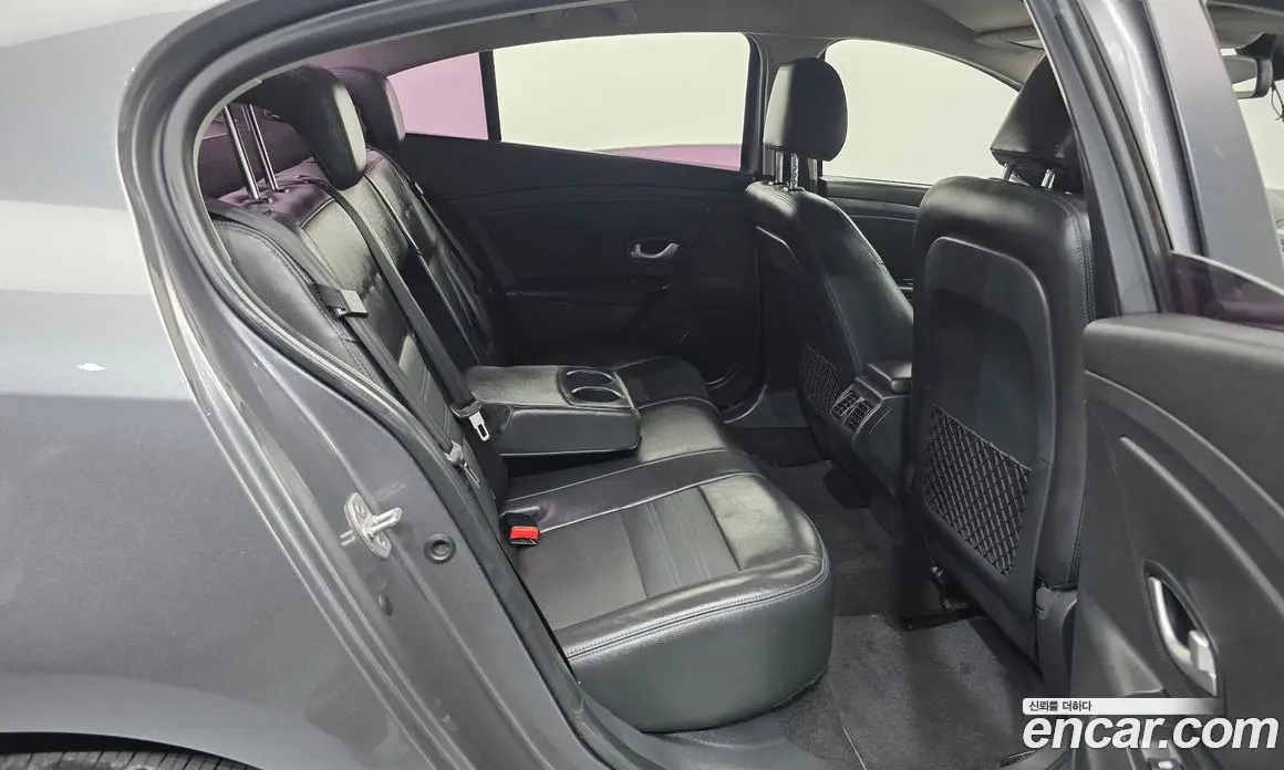 Renault (Samsung) SM3 2019 0.1 автомат (гидро), фото 25 Renault (Samsung) SM3 2019 0.1 автомат (гидро), фото 25