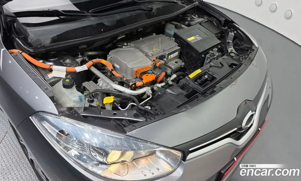Renault (Samsung) SM3 2019 0.1 автомат (гидро), фото 6 Renault (Samsung) SM3 2019 0.1 автомат (гидро), фото 6