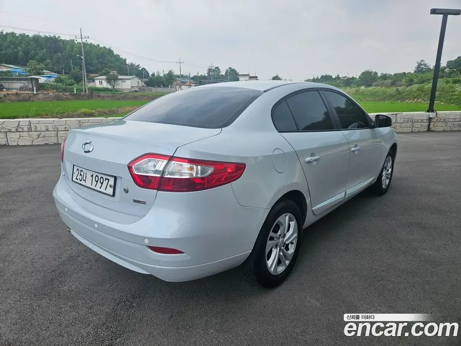 Renault (Samsung) SM3 2019 1.6 автомат (гидро), фото 6 Renault (Samsung) SM3 2019 1.6 автомат (гидро), фото 6
