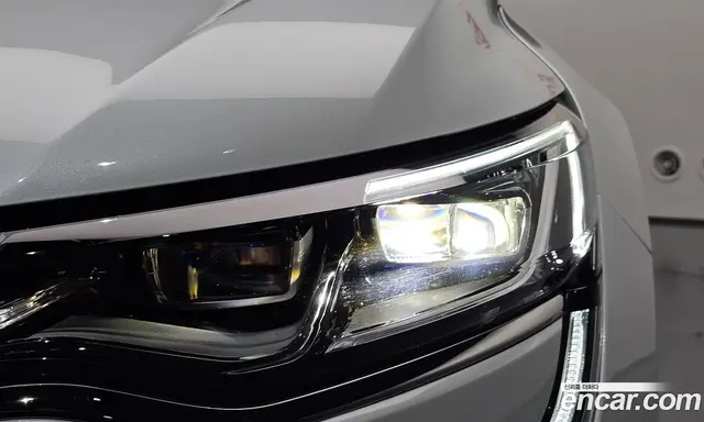 Renault (Samsung) SM6 2017 1.5 автомат (гидро), миниатюра 8 Renault (Samsung) SM6 2017 1.5 автомат (гидро), миниатюра 8