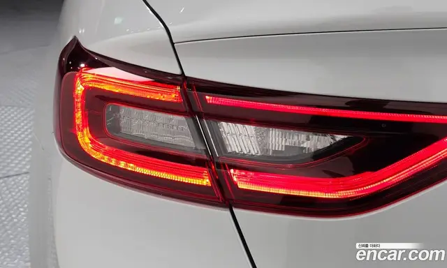 Renault (Samsung) SM6 2017 1.5 автомат (гидро), миниатюра 9 Renault (Samsung) SM6 2017 1.5 автомат (гидро), миниатюра 9