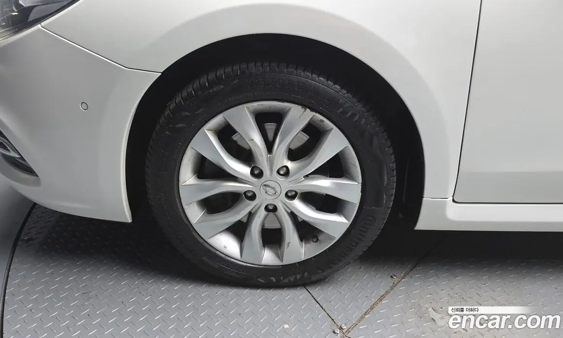 Renault (Samsung) SM7 2015 2.0 автомат (гидро), фото 5 Renault (Samsung) SM7 2015 2.0 автомат (гидро), фото 5