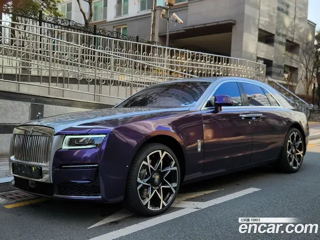Rolls-Royce Ghost 2013 6.6 автомат (гидро), миниатюра 1 Rolls-Royce Ghost 2013 6.6 автомат (гидро), миниатюра 1