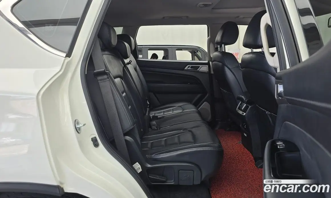SsangYong Rexton 2017 2.2 автомат (гидро), фото 17 SsangYong Rexton 2017 2.2 автомат (гидро), фото 17