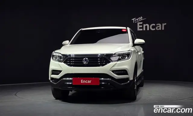 SsangYong Rexton 2017 2.2 автомат (гидро), миниатюра 3 SsangYong Rexton 2017 2.2 автомат (гидро), миниатюра 3