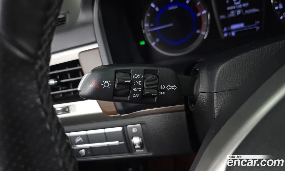 SsangYong Rexton 2017 2.2 автомат (гидро), фото 27 SsangYong Rexton 2017 2.2 автомат (гидро), фото 27