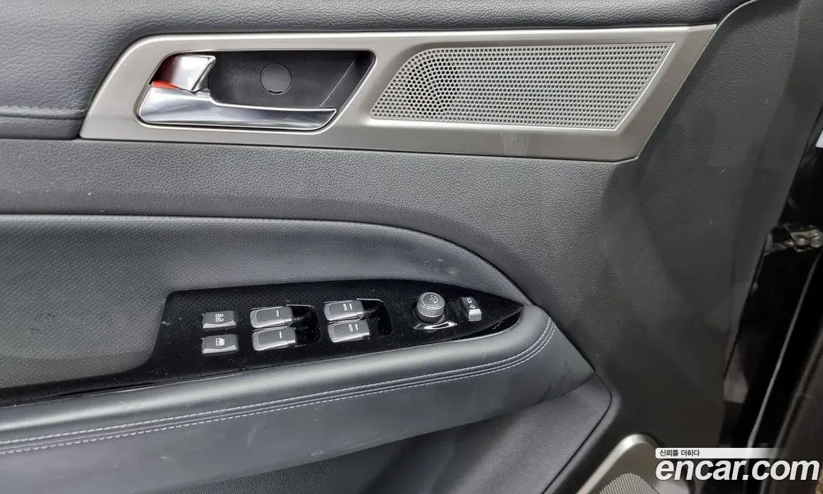 SsangYong Rexton 2018 2.2 автомат (гидро), фото 14