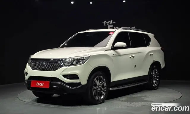 SsangYong Rexton 2018 2.2 автомат (гидро), миниатюра 1 SsangYong Rexton 2018 2.2 автомат (гидро), миниатюра 1