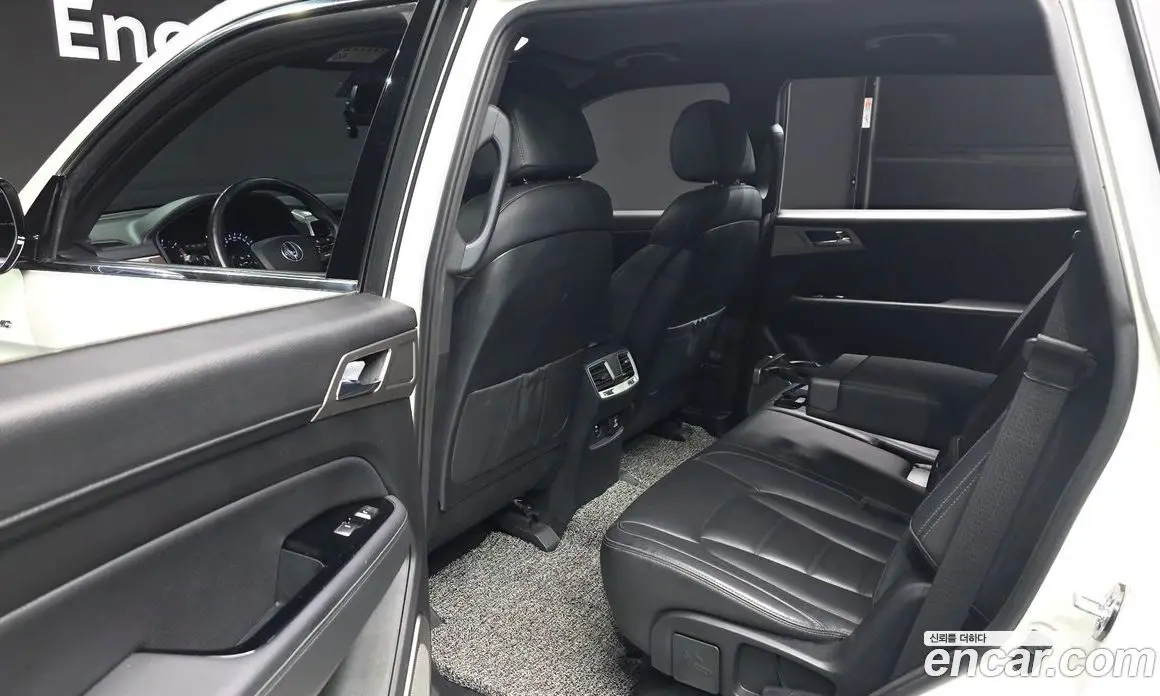 SsangYong Rexton 2018 2.2 автомат (гидро), фото 11 SsangYong Rexton 2018 2.2 автомат (гидро), фото 11
