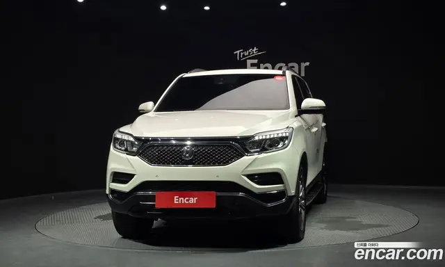 SsangYong Rexton 2018 2.2 автомат (гидро), миниатюра 3 SsangYong Rexton 2018 2.2 автомат (гидро), миниатюра 3