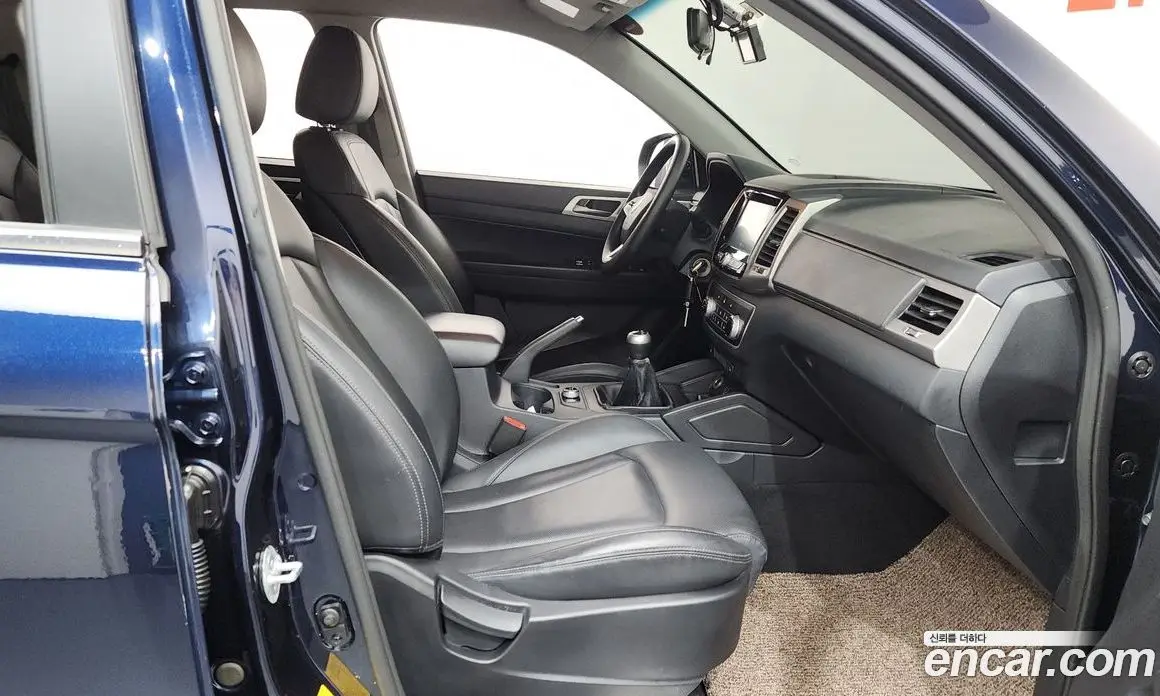 SsangYong Rexton 2019 2.2 механика, фото 16 SsangYong Rexton 2019 2.2 механика, фото 16