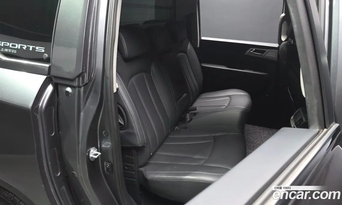 SsangYong Rexton 2019 2.2 автомат (гидро), фото 17 SsangYong Rexton 2019 2.2 автомат (гидро), фото 17