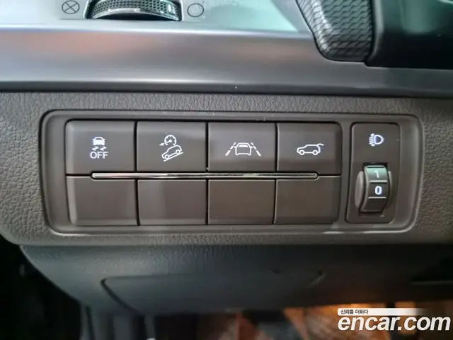SsangYong Rexton 2021 2.2 автомат (гидро), миниатюра 12