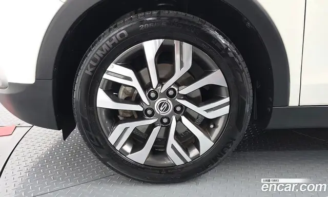 SsangYong TIBOLI 2018 1.6 автомат (гидро), миниатюра 5