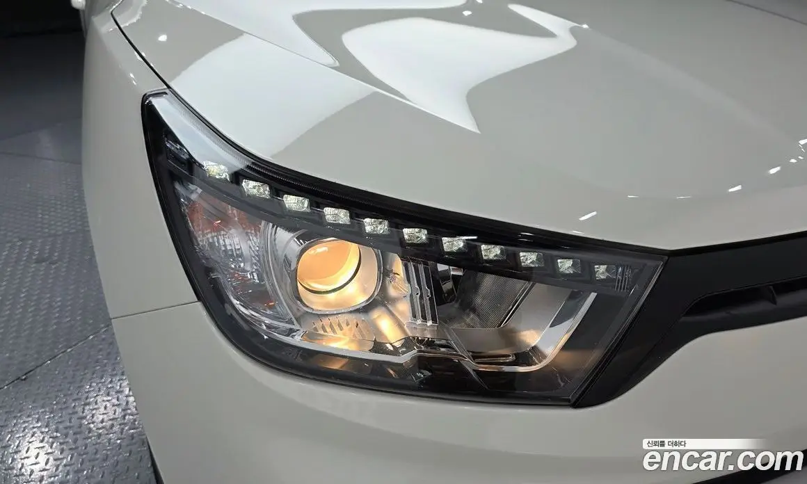 SsangYong TIBOLI 2018 1.6 автомат (гидро), фото 8