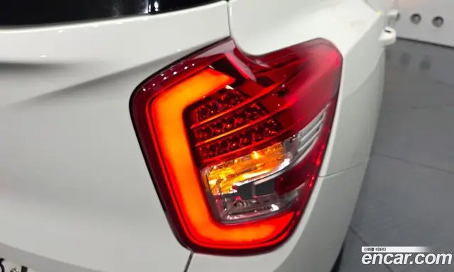 SsangYong TIBOLI 2018 1.6 автомат (гидро), миниатюра 9