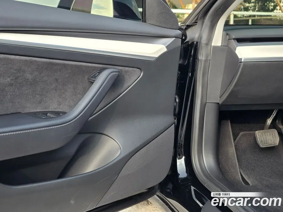 Tesla Model 3 2022 автомат (гидро), фото 17 Tesla Model 3 2022 автомат (гидро), фото 17