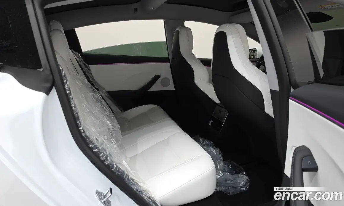 Tesla Model 3 2026 0.2 автомат (гидро), фото 17 Tesla Model 3 2026 0.2 автомат (гидро), фото 17