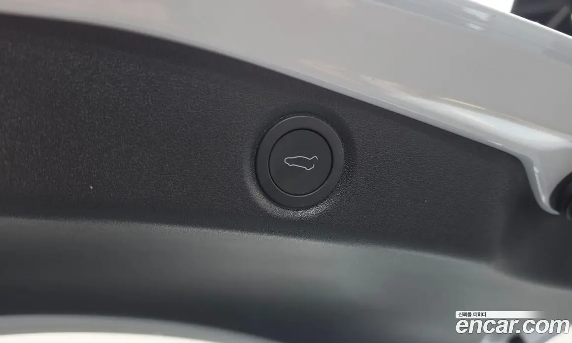 Tesla Model 3 2026 0.2 автомат (гидро), фото 24 Tesla Model 3 2026 0.2 автомат (гидро), фото 24