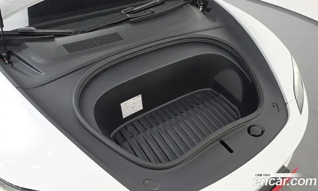 Tesla Model 3 2026 0.2 автомат (гидро), миниатюра 6 Tesla Model 3 2026 0.2 автомат (гидро), миниатюра 6