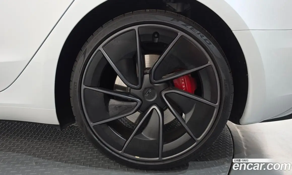 Tesla Model 3 2026 0.2 автомат (гидро), фото 7 Tesla Model 3 2026 0.2 автомат (гидро), фото 7