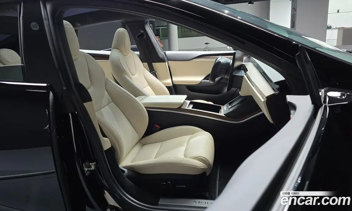 Tesla Model S 2023 0.3 автомат (гидро), фото 13 Tesla Model S 2023 0.3 автомат (гидро), фото 13
